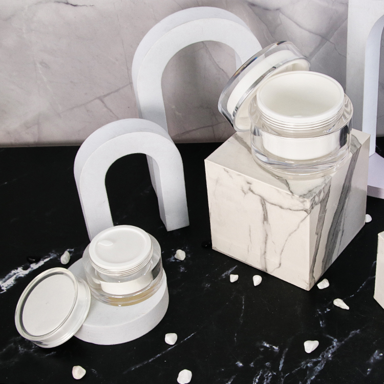 Pots acryliques haut de gamme de 15 ml 30 ml 50 ml 100 ml avec couvercle à vis blanc et intérieur en PP