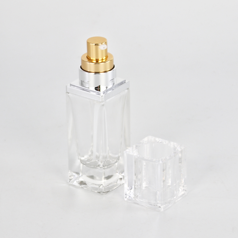 Petite pompe à bouteille de lotion en verre personnalisée