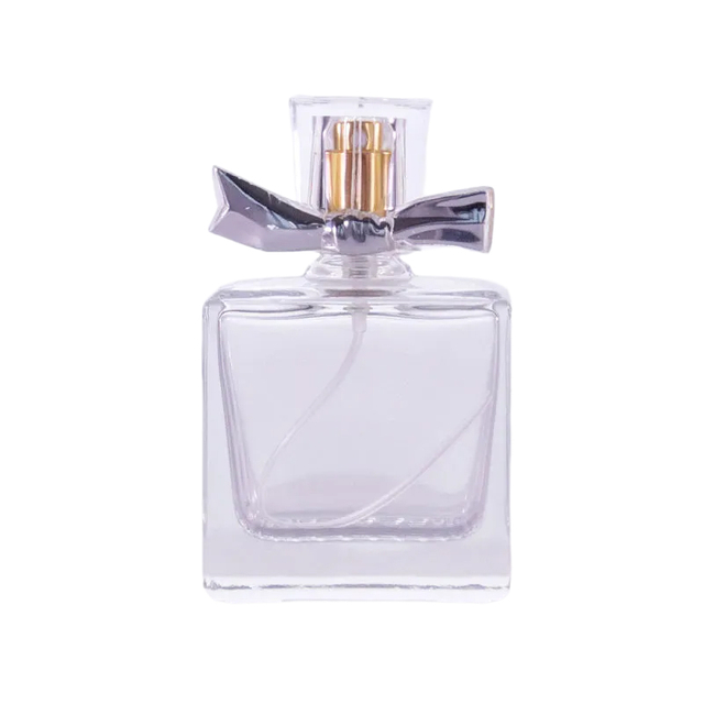 Flacon de parfum en verre unique de 50 ml avec bouchon à fleurs