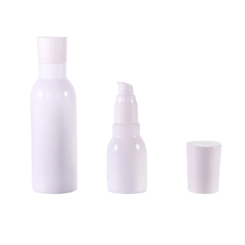 Bouteille de lotion en verre blanc opale de 150 ml