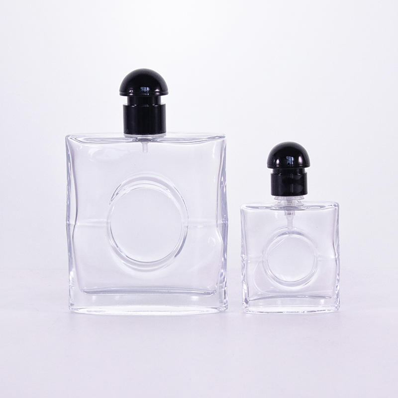 Flacon de parfum plat avec cercle sur le couvercle central en plastique noir